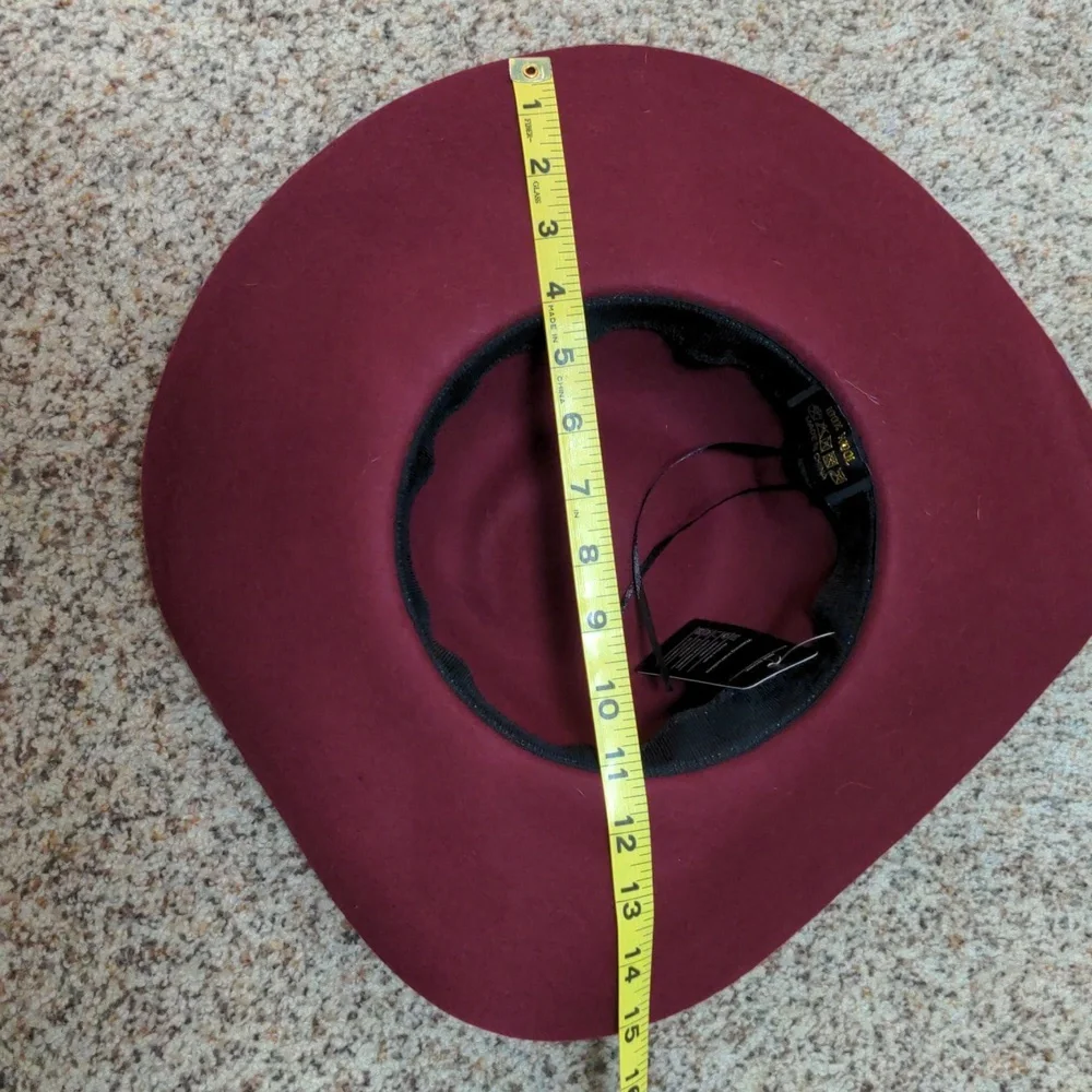 Wool hat - Picture 4 of 4